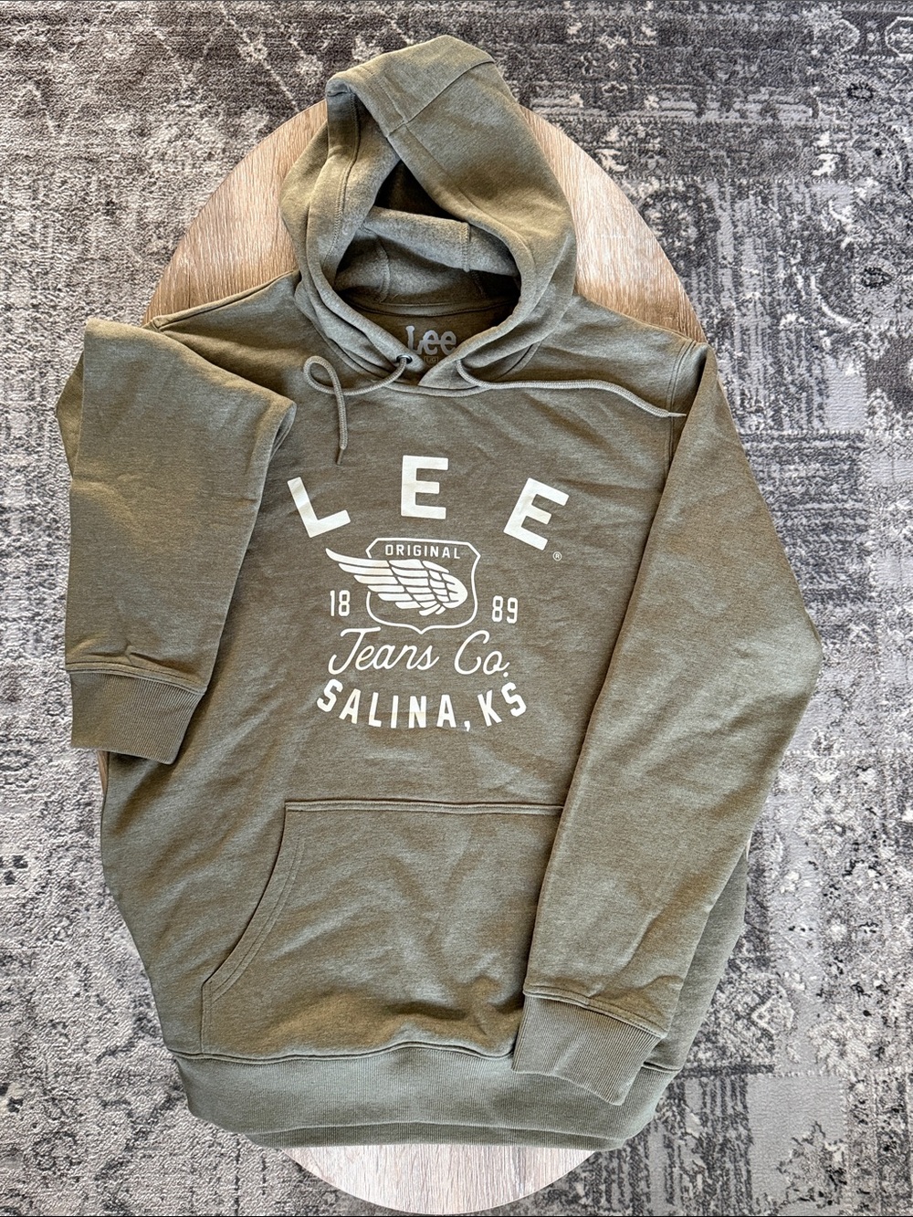 Rare- Lee Men's Olive Green Pullover Hoodie, Large